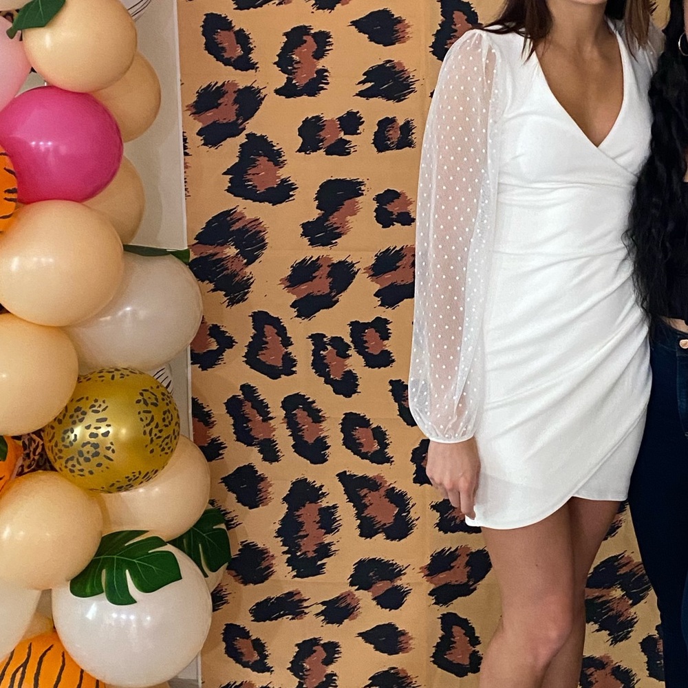 Lulus white dress with puff sleeve